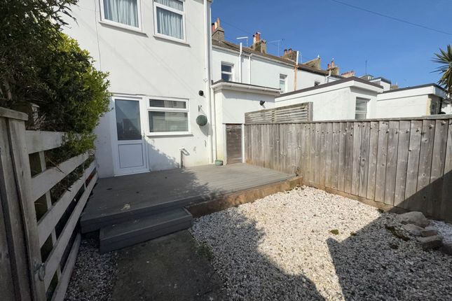 3 Princes Street, Torquay photo 2