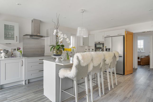 12, Oak Road, Cirencester photo 4