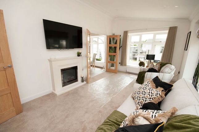 5 Millwood, New Park, Bovey Tracey photo 3