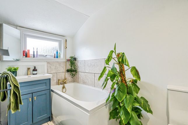72b, Hawthorn Road, Bognor Regis photo 4
