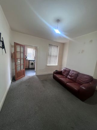 Gladstone Road, Doncaster photo 4