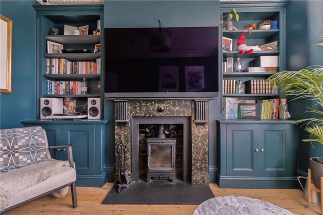 Bethel, 5, Shieldhall Street, London photo 4