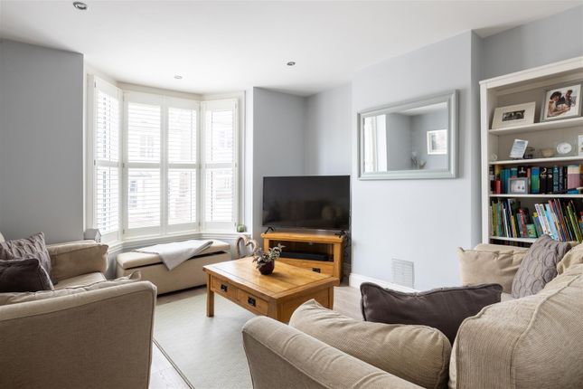 13, Lesbourne Road, Reigate photo 3