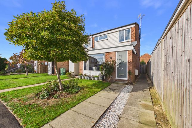 3-bed terraced on Smugglers Way, Horsham, £400,000