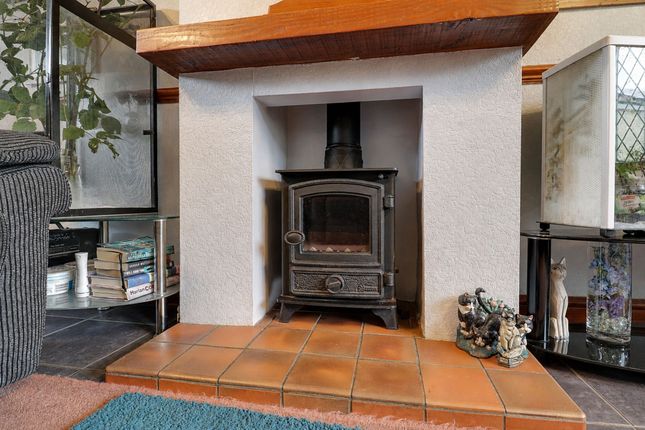 8 Council Villas, Barnetby photo 3