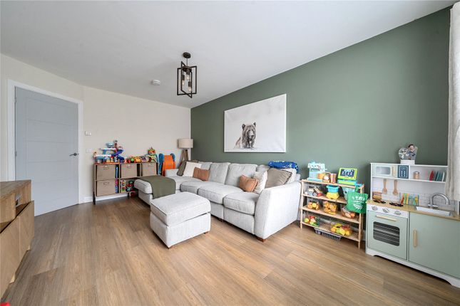 97, Hoggan Park, Powys photo 3