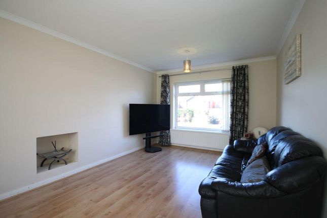 83, Dunsgreen, Newcastle Upon Tyne photo 5