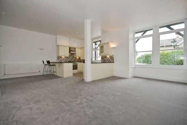 Apartment 7, Chinley Lodge, 1, Green Lane, High Peak photo 4