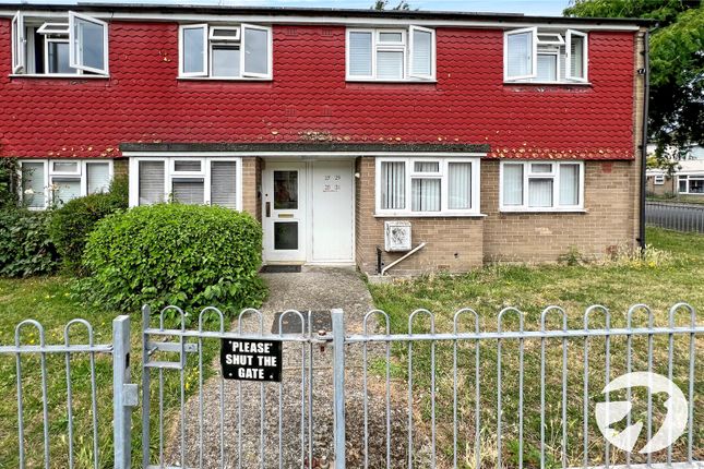 Thumbnail Flat for sale in Douglas Road, Welling, Kent