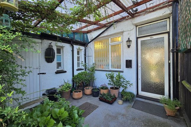 18A, Addington Road, West Wickham photo 2