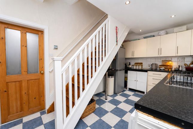 29, East Parade, Rossendale photo 4