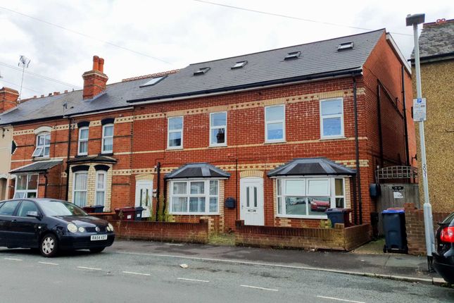 Thumbnail Flat to rent in Chester Street, Reading