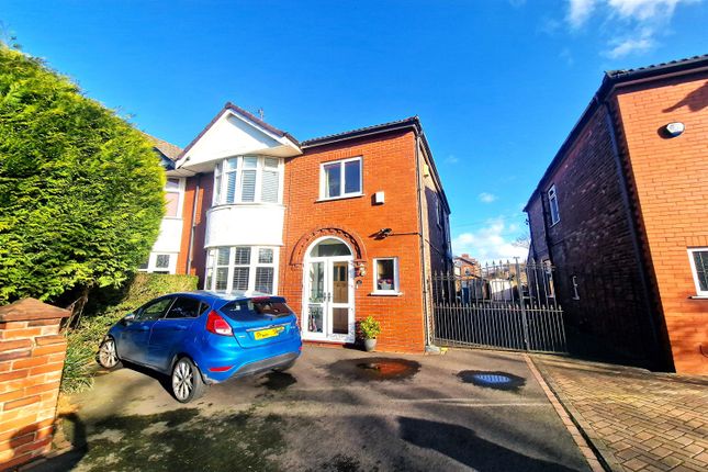 Semi-detached house to rent in Egerton Road North, Heaton Moor, Stockport