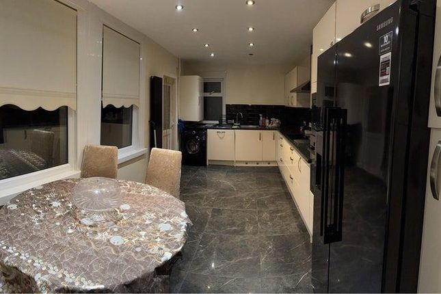 Studio house on 780J, Sheringham Avenue, London, £850/mo