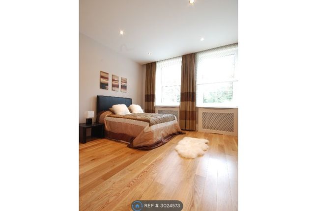 Finchley Road Langland Gardens  Hampstead, London photo 3