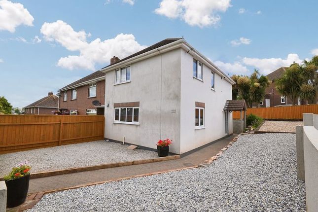 16a, Penn Meadows, Brixham photo 2