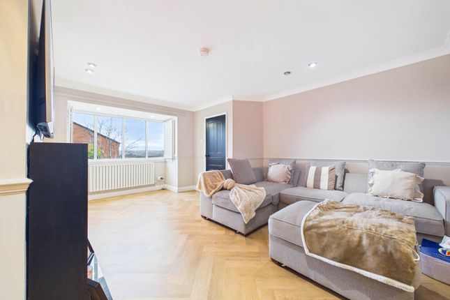 19, Bracadale Drive, Glasgow photo 3