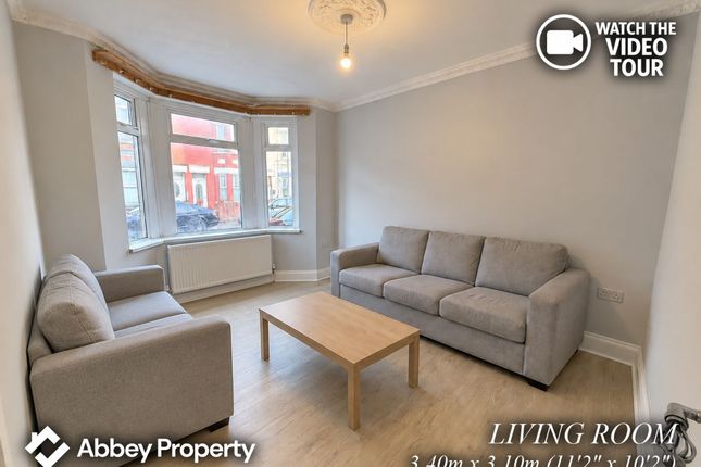 7 Vernon Road, Luton photo 2