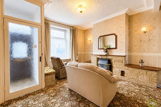 123 Greenway Street, Darwen photo 2