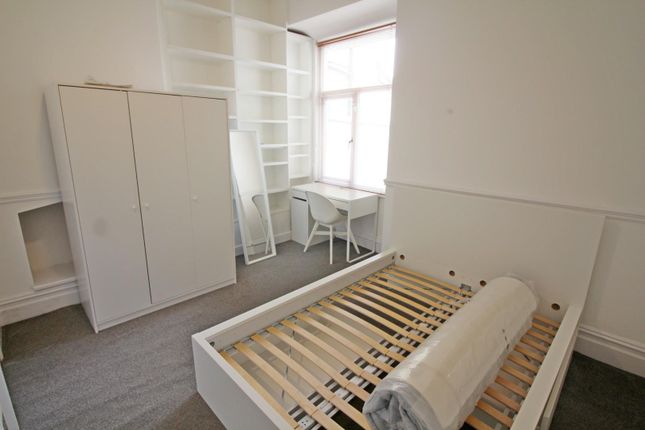Room to rent in Chesham Road, Chesham, Bury