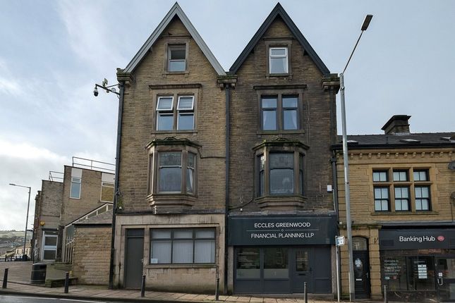 Flat 3, 1A, Bank Buildings, Lancashire photo 2