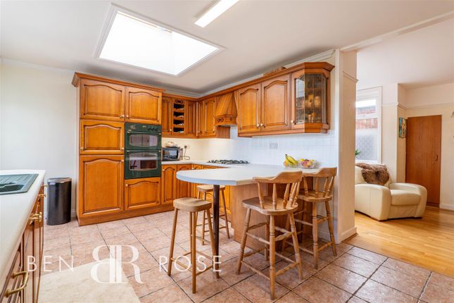 16, Windsor Road, Chorley photo 3