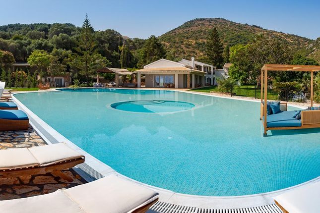 Villa for sale in Apraos 491 00, Greece