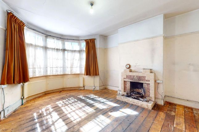 40, Mayfield Road, North Chingford photo 2