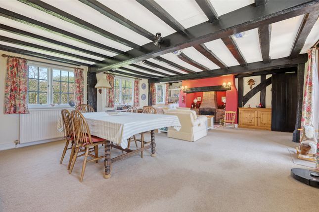 Paprills Farm,, Rettendon Road, Chelmsford photo 4