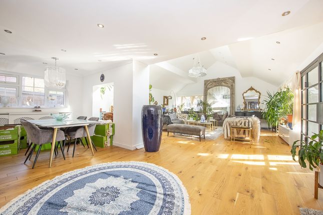 Thumbnail Detached house to rent in Henley Drive, Kingston Upon Thames