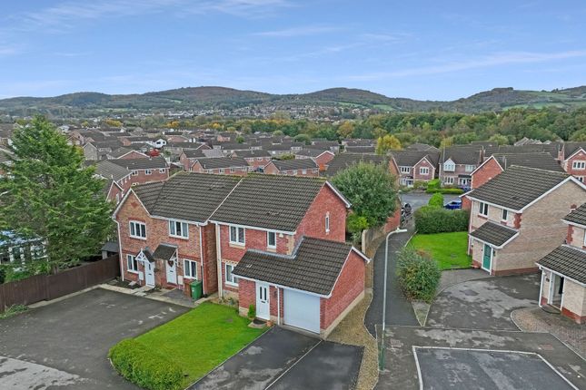 3-bed detached on 42 Clos Cwm Garw, Caerphilly, £280,000