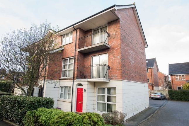Thumbnail Flat to rent in Ardenlee Crescent, Belfast