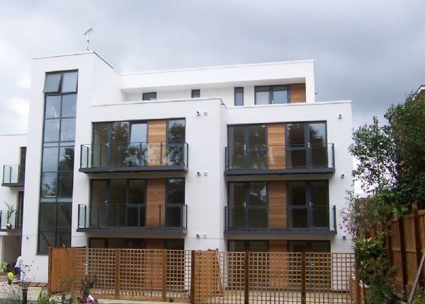 2 bed flat to rent in 44-46 Kenton Road, Kenton