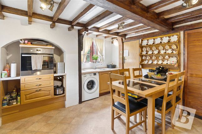 Malvern Cottage,, Stapleford Road, Romford photo 4
