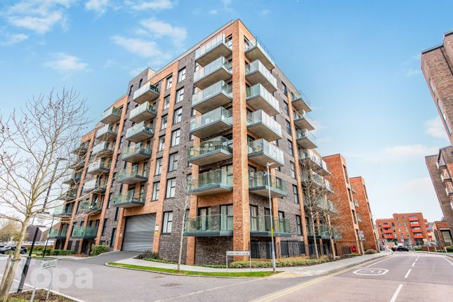 1-bed flat on 275, James Smith Court, Dartford, £250,000
