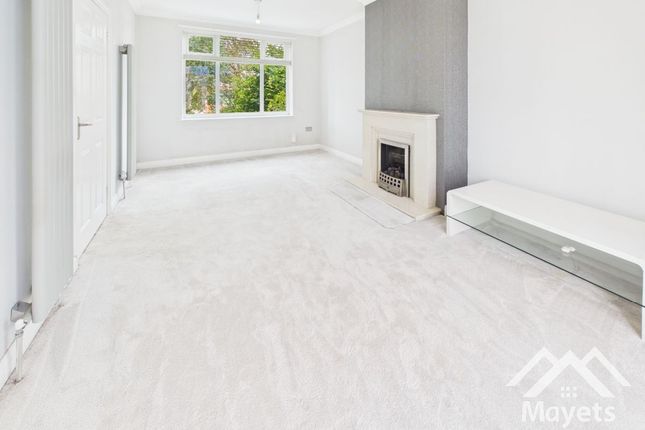 159 Pleckgate Road, Blackburn photo 4