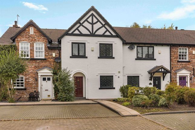 3-bed house on 2 Village Mews Shirleys Drive, Macclesfield, £400,000