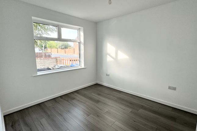 1, Dell Road East, LOWESTOFT photo 5