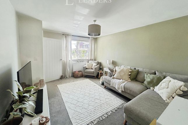 11, Collett Crescent, West Sussex photo 3