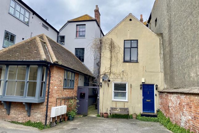 1-bed flat on 24C, High Street, Hastings, £185,000
