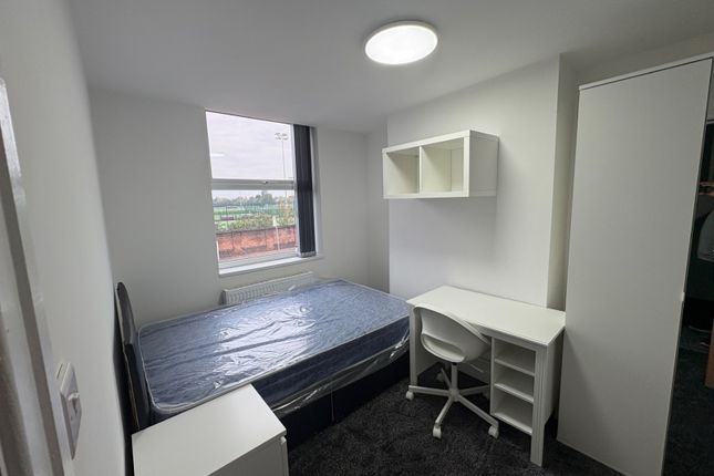 5 Bed Terraced House To Rent Moseley Road, Fallowfield M14