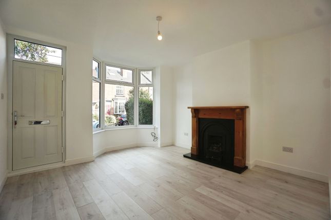 18, Woodseats House Road, Sheffield photo 2