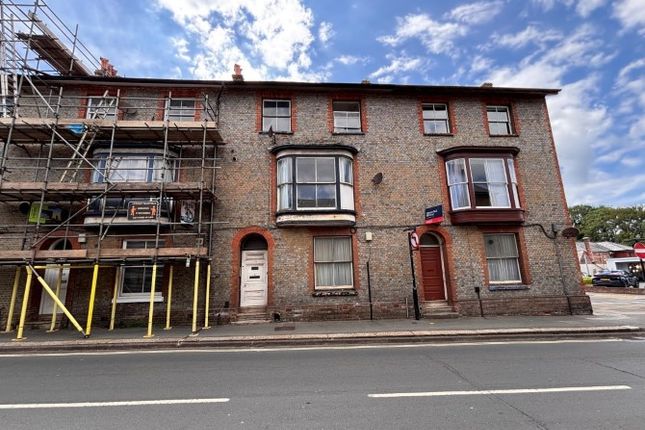 1-bed flat on Flat 2, 122 St. James Street,, Newport, £55,000