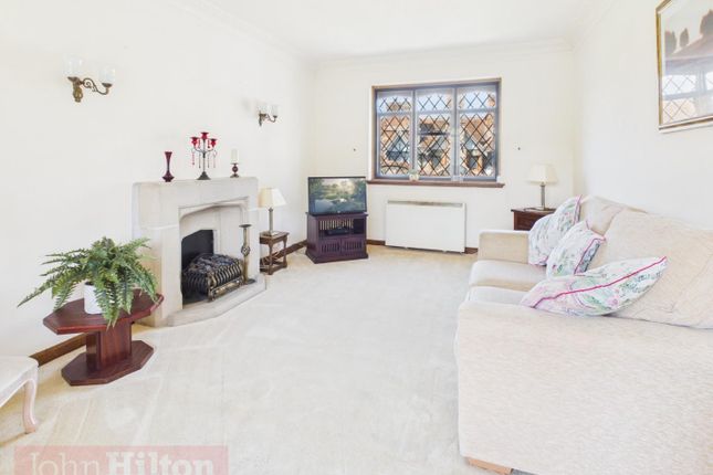 21 Tudor Close, Dean Court Road, Rottingdean photo 3