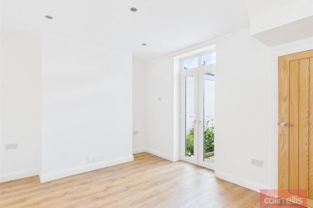 39, Cambridge Street, Scarborough photo 4