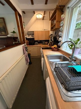 Brae Cottage, Hermitage Lane, East Grinstead photo 5