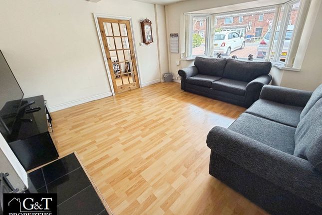 83 Greenfields Road, Kingswinford photo 3