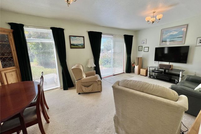 7, Ashmore Close, Dorset photo 4