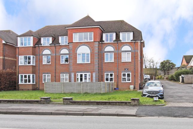 2, Willowbank, Andover Road, Ludgershall photo 3