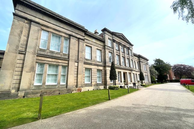 3-bed flat on Flat 8, Manchester, £2,250/mo